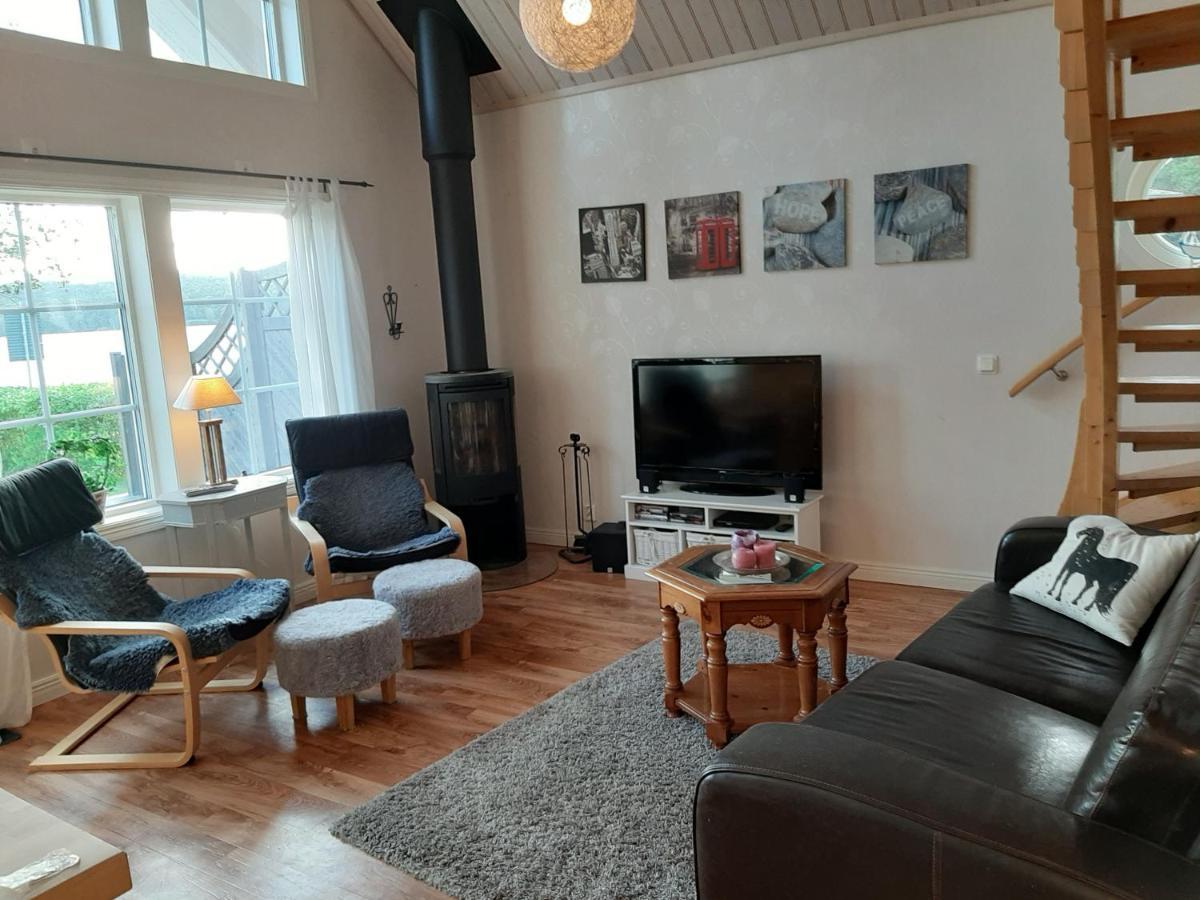 Villa Sjoenaera Ullared Extérieur photo